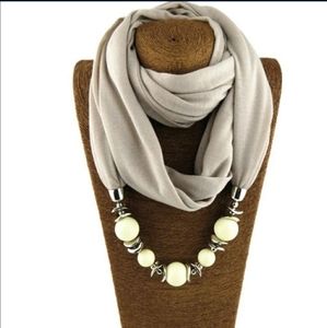 Necklace scarf